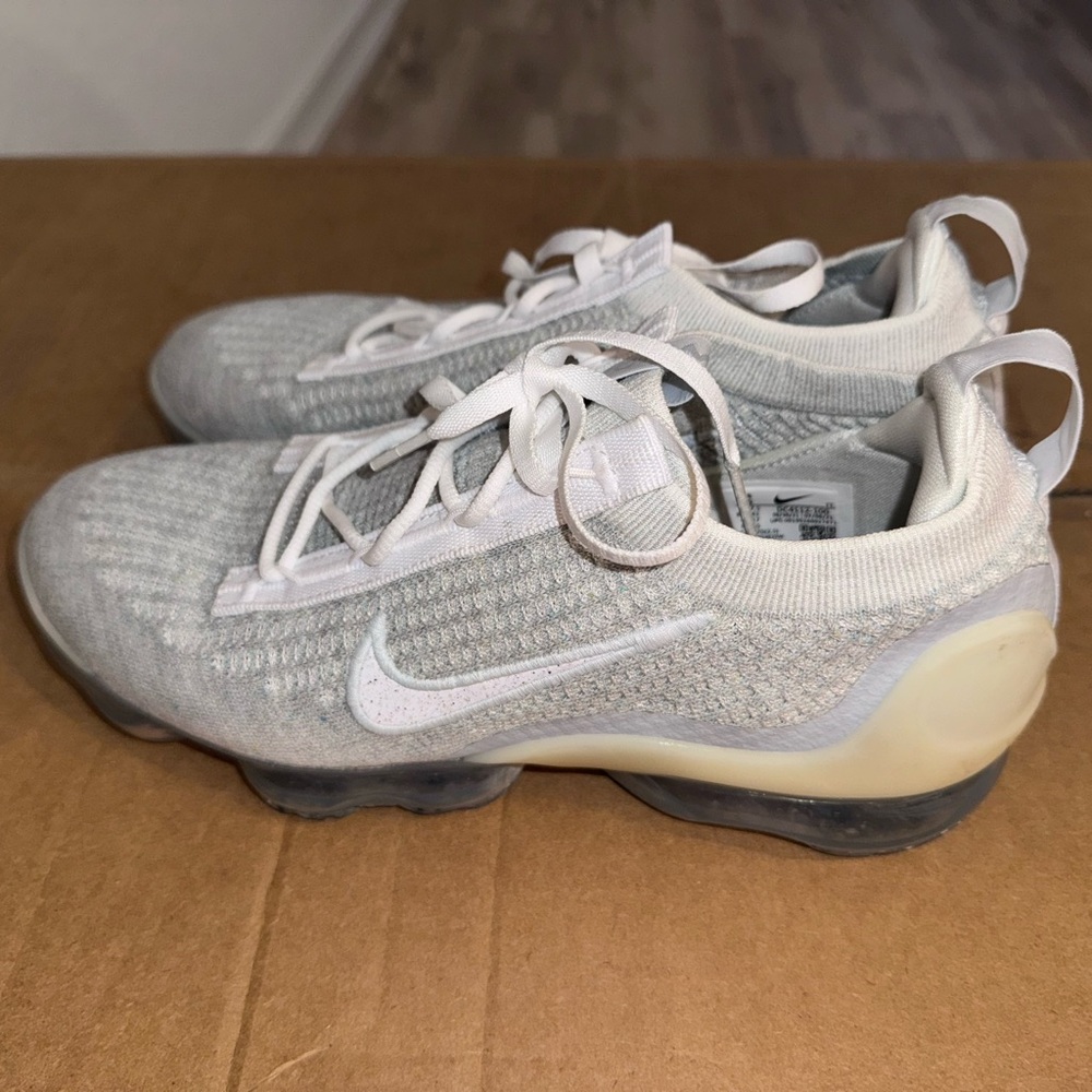 Nike Air Vapormax Women’s Size 10